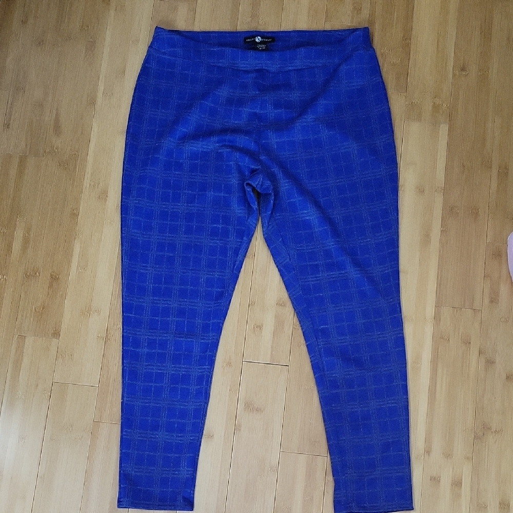High Rise Plaid Knitted Leggings - Ashley Stewart Size 18/20